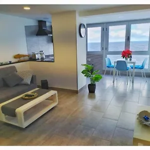  Apartment Lavagalerie Meeresblick 1 Reihe