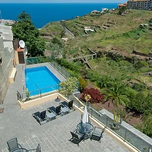 Rural Bentor Country house